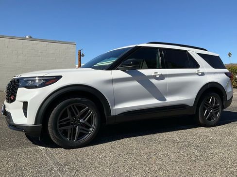 New 2025 Ford Explorer ST w/ Sun And Sound Package image 68