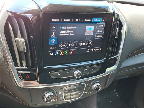 Used 2020 Chevrolet Traverse LT w/ LT Premium Package AWD/4WD image 28