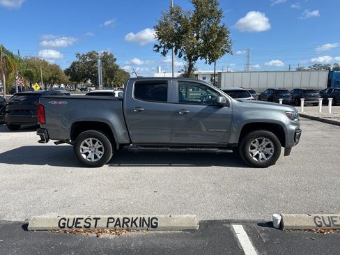 Used 2022 Chevrolet Colorado LT w/ Safety Package image 4