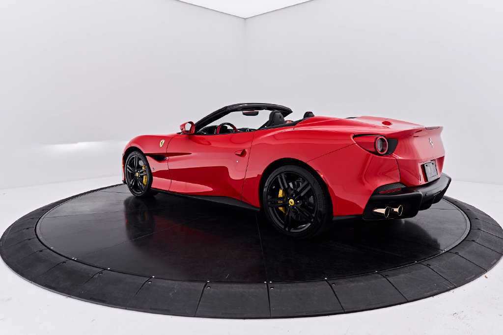 Used 2022 Ferrari Portofino M RWD image 15
