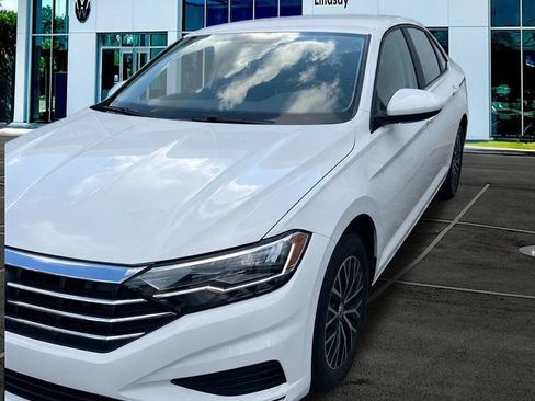Used 2021 Volkswagen Jetta FWD image 1