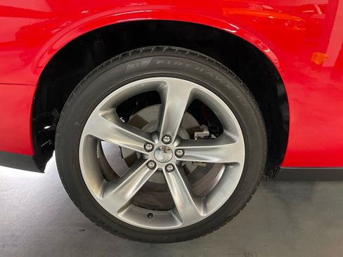 Used 2015 Dodge Challenger R/T w/ Quick Order Package 28B R/T image 22
