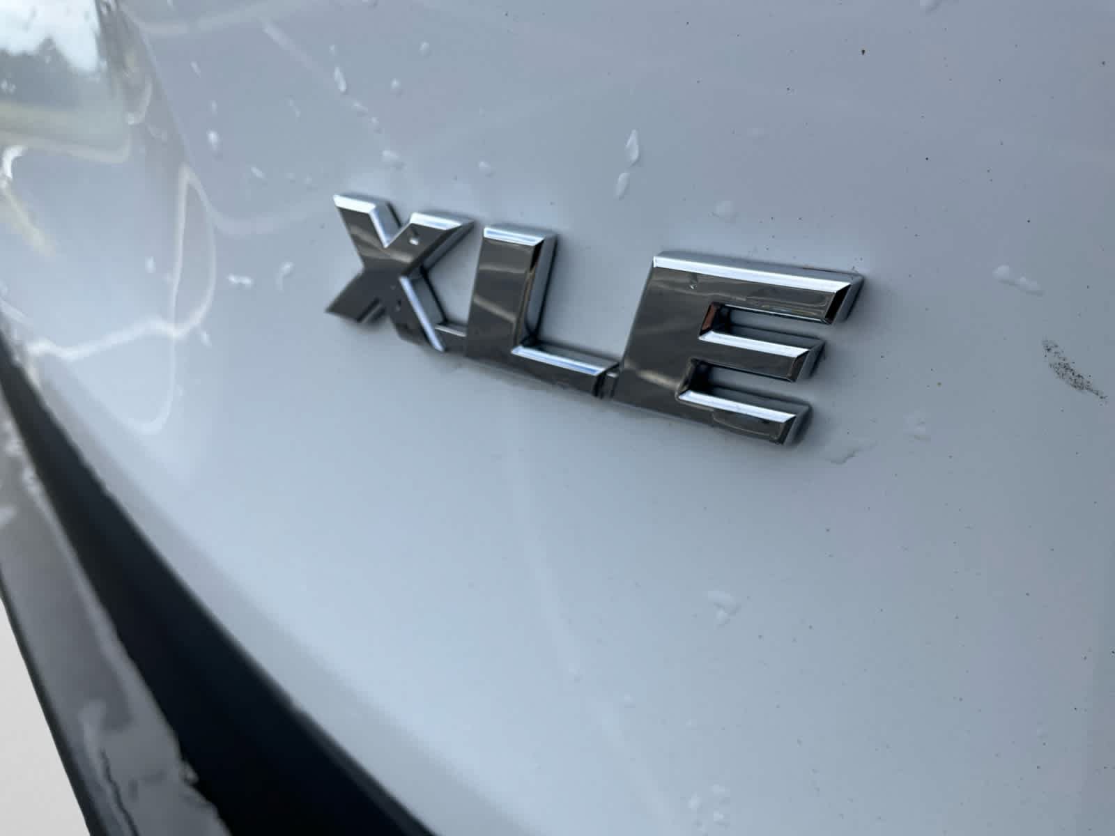 Used 2025 Toyota RAV4 XLE FWD image 22