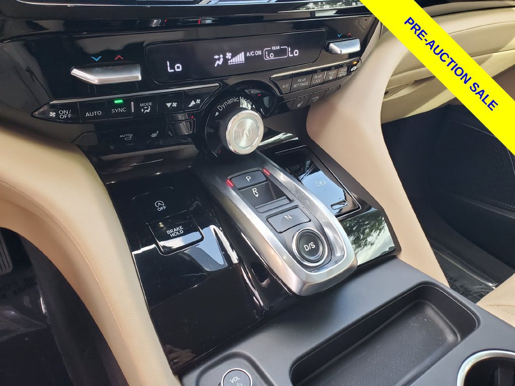 Certified 2025 Acura MDX w/ Technology Package FWD image 33