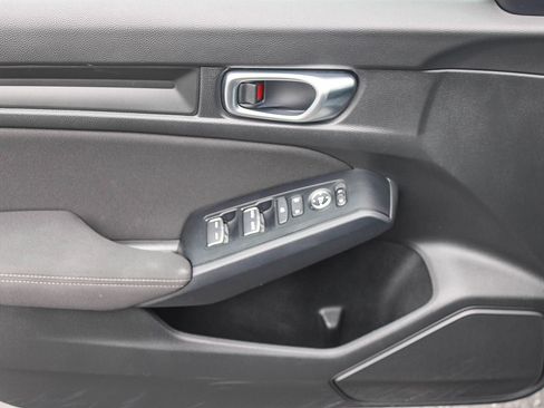 Used 2025 Honda Civic Sport image 21