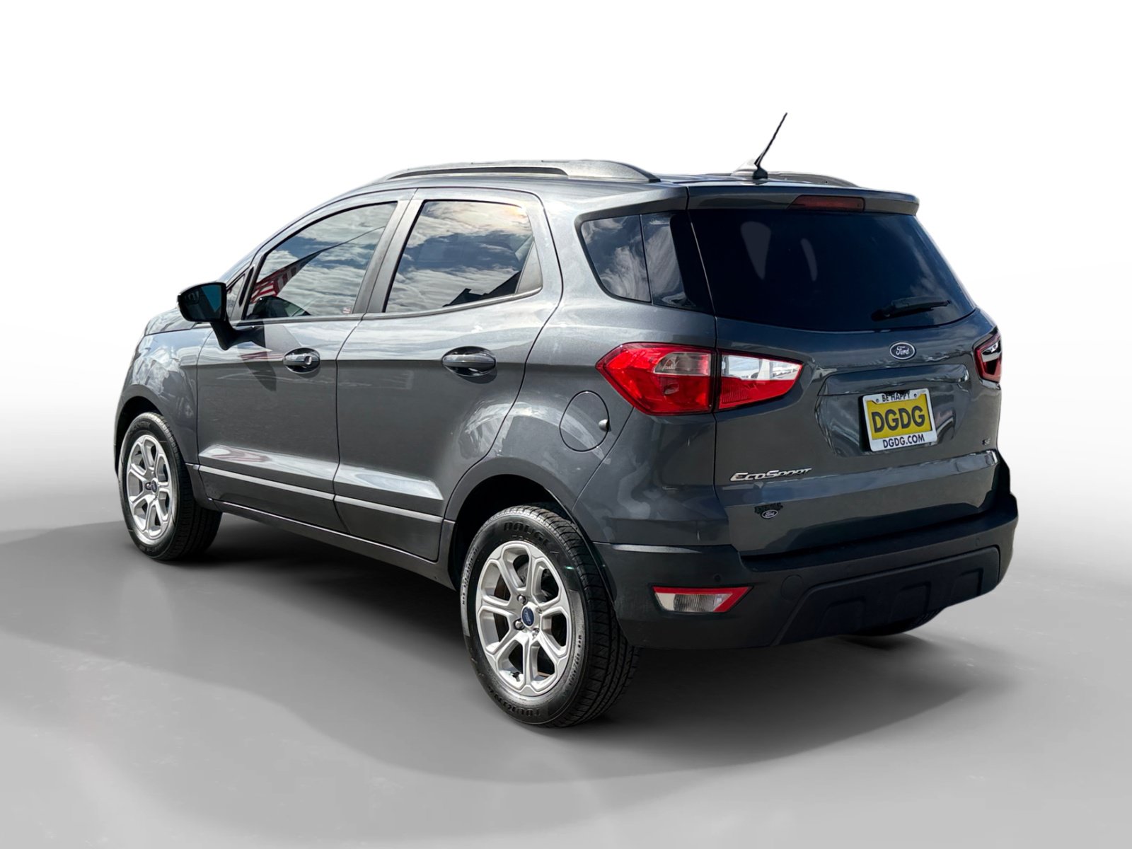 Used 2021 Ford EcoSport SE FWD image 3