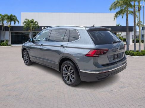 Used 2023 Volkswagen Tiguan SE image 5