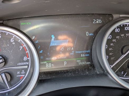 Used 2024 Toyota Camry XLE w/ Navigation Package image 33