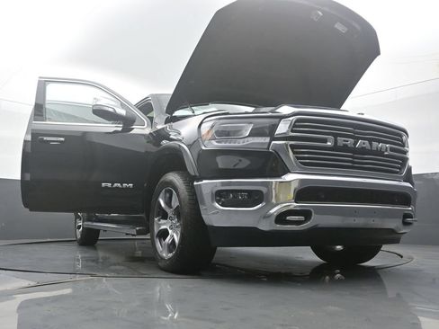 Used 2019 RAM 1500 Laramie AWD/4WD image 61