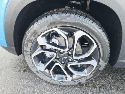 New 2026 Chevrolet Trax RS w/ Driver Confidence Package image 14