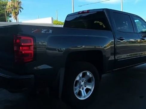 Used 2018 Chevrolet Silverado 1500 LT w/ All Star Edition AWD/4WD image 4