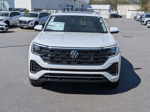New 2026 Volkswagen Atlas SEL Premium R-Line AWD/4WD image 8