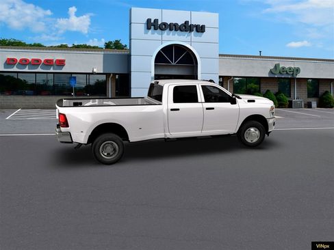 New 2026 RAM 3500 Tradesman image 9