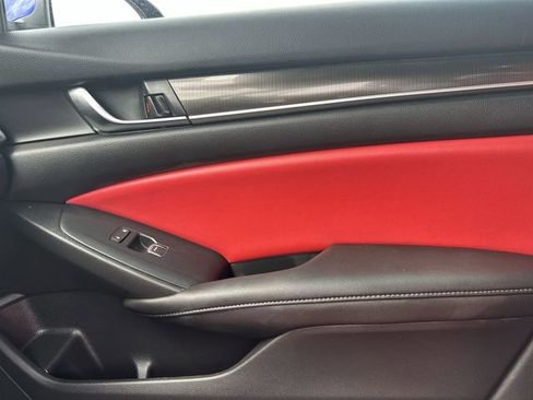 Used 2020 Honda Accord Sport image 32