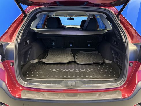 Certified 2025 Subaru Outback Premium image 26