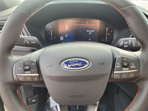 New 2025 Ford Escape ST-Line w/ Tech Pack #1 image 46