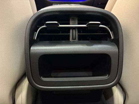 New 2026 Mercedes-Benz E 350 Sedan image 21