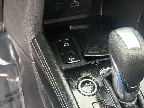 Certified 2024 Nissan Kicks SR image 27