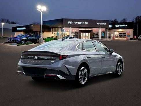 New 2026 Hyundai Sonata SEL image 8