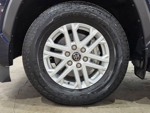 Used 2023 Toyota Sequoia SR5 w/ SR5 Premium Package AWD/4WD image 14