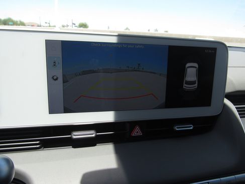 Used 2024 Hyundai Ioniq 5 SEL RWD image 19