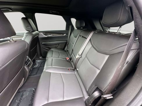 Certified 2022 Cadillac XT5 Sportv image 36