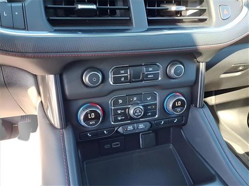 Used 2024 Chevrolet Tahoe RST w/ Luxury Package image 11