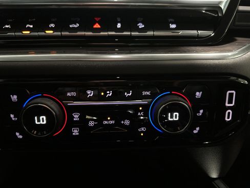 New 2026 Chevrolet Silverado 1500 LTZ w/ Technology Package image 27