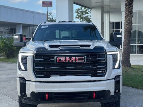 New 2026 GMC Sierra 2500 AT4 w/ AT4 Premium Plus Package image 3
