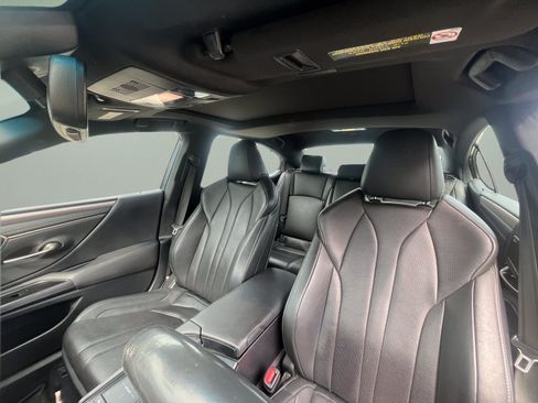 Used 2020 Lexus ES 350 F Sport w/ Accessory Package 2 FWD image 9