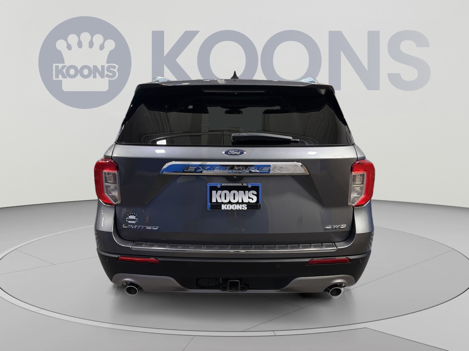 Used 2023 Ford Explorer Limited w/ Limited Technology Package AWD/4WD image 5