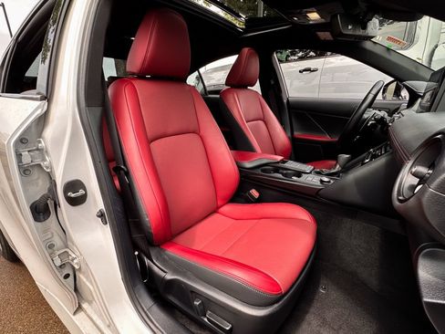 Used 2024 Lexus IS 300 w/ Comfort Package RWD image 22