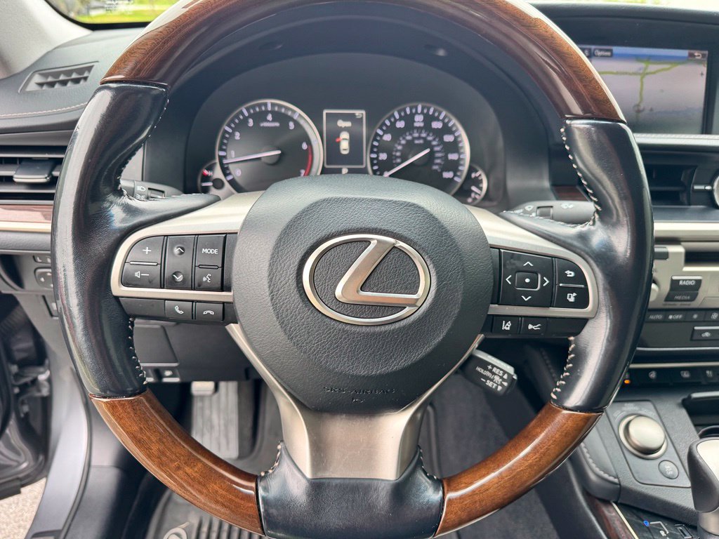 Used 2016 Lexus ES 350 FWD image 13