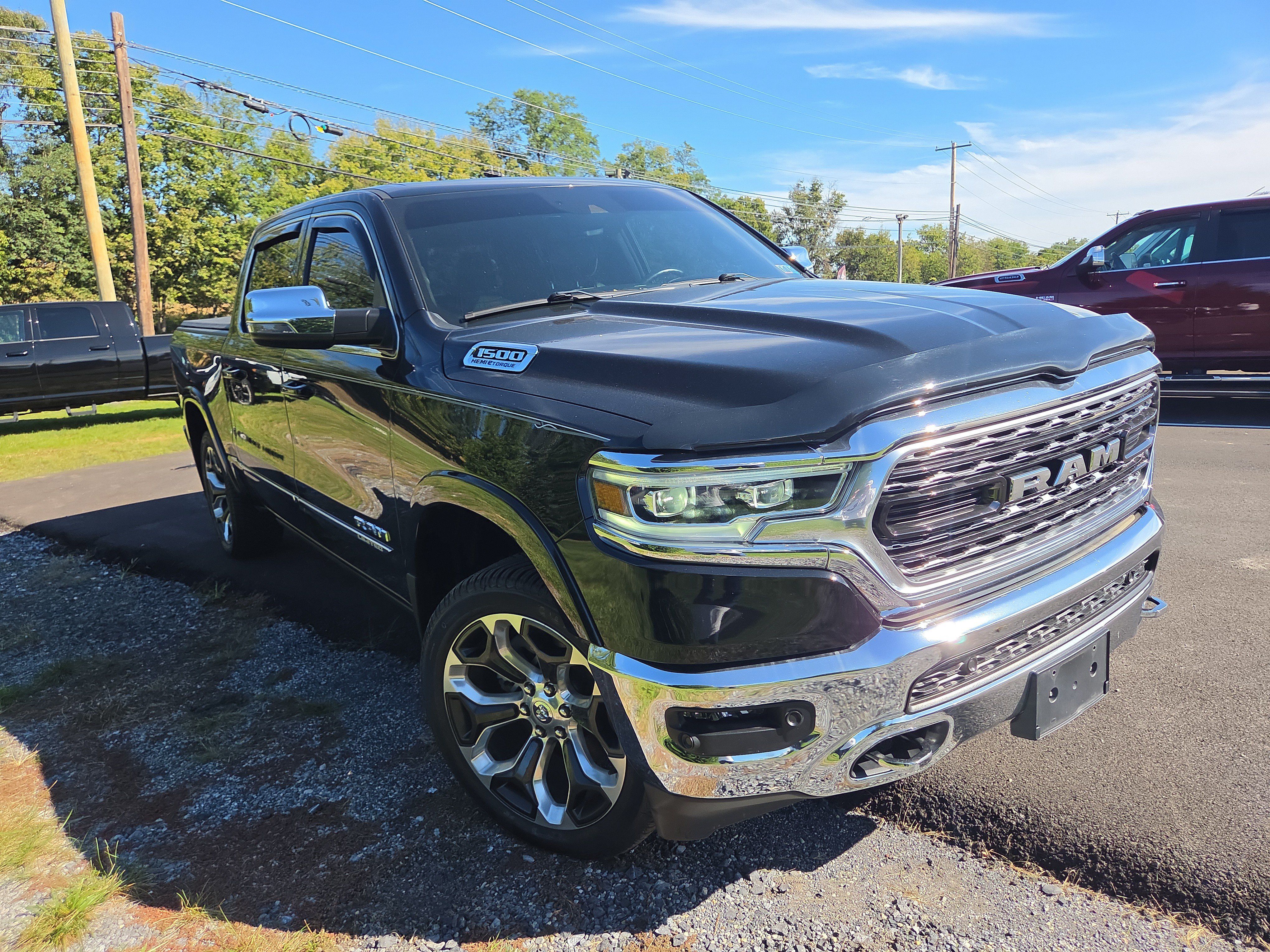 Used 2024 RAM 1500 Limited AWD/4WD image 19