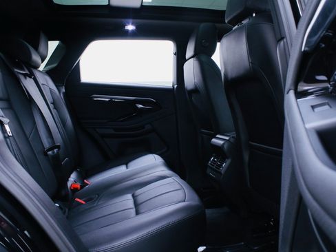 Used 2023 Land Rover Range Rover Evoque R-Dynamic S image 38