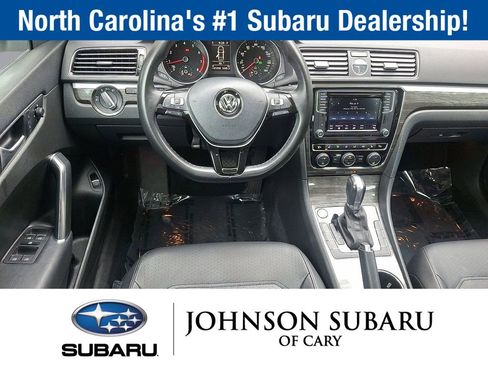Used 2016 Volkswagen Passat 1.8T SE FWD image 22