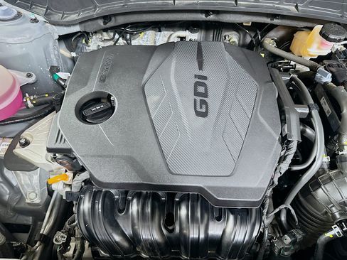 Used 2025 Hyundai Santa Cruz SEL FWD image 34
