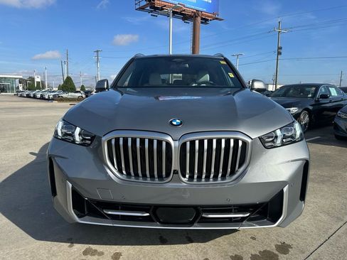 Certified 2026 BMW X5 sDrive40i w/ Premium Package image 4