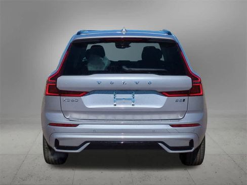 New 2026 Volvo XC60 B5 Plus w/ Protection Package Premier image 5
