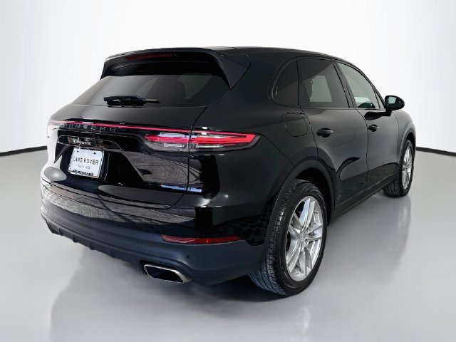 Used 2021 Porsche Cayenne AWD/4WD image 5