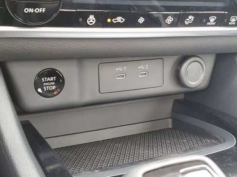 New 2026 Nissan Rogue SV AWD/4WD image 33