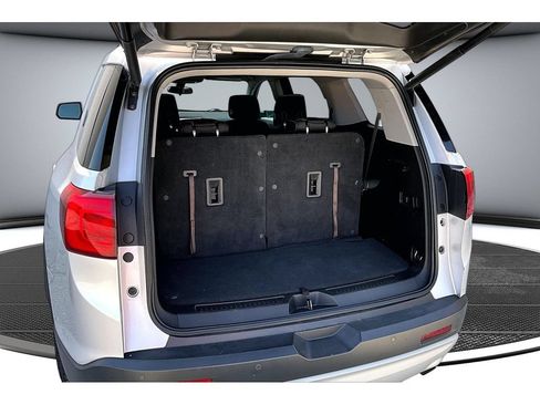 Used 2019 GMC Acadia SLE w/ Driver Alert Package I FWD image 40