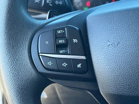 Used 2020 Ford Explorer Base image 21