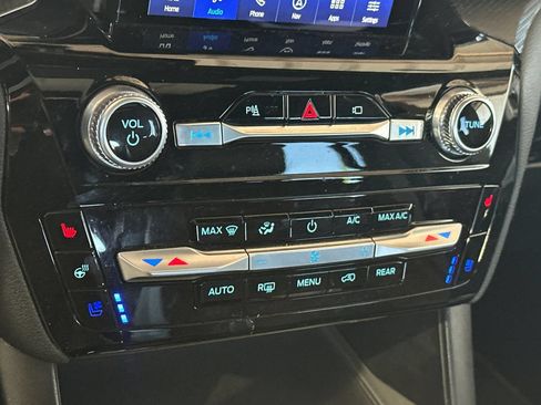 Used 2021 Ford Explorer ST w/ Equipment Group 401A AWD/4WD image 20