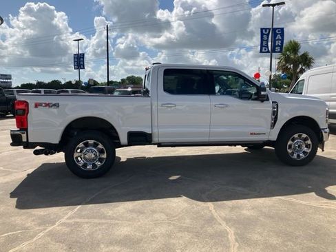 New 2025 Ford F250 King Ranch w/ Chrome Package image 9