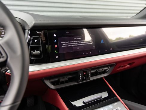 New 2026 Porsche Cayenne AWD/4WD image 16