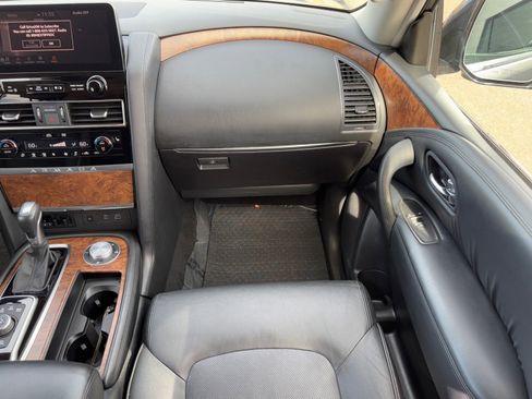 Certified 2024 Nissan Armada SL image 15