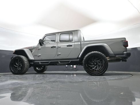 Used 2022 Jeep Gladiator Rubicon w/ LED Lighting Group AWD/4WD image 52