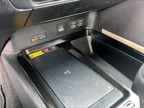 Used 2025 Toyota Camry LE FWD image 29