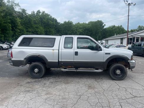 Used 2003 Ford F250 XL AWD/4WD image 4